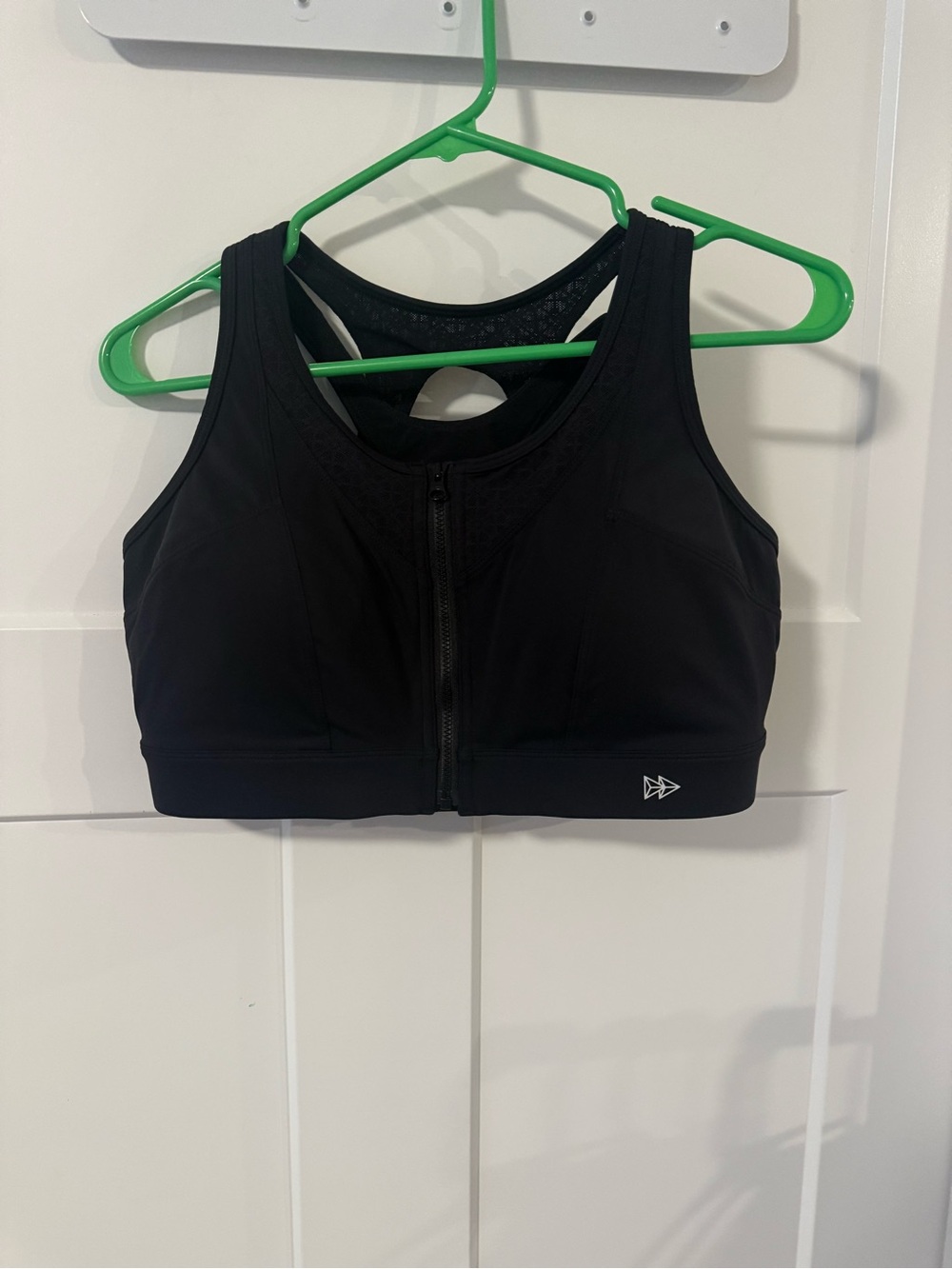 Yvette Black Front-Zip Women's sports bra NWOT XL+